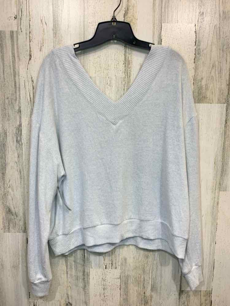 NWT PLANET HEART Size XL Tops LT BLUE LONG SLEEVE SWEATER