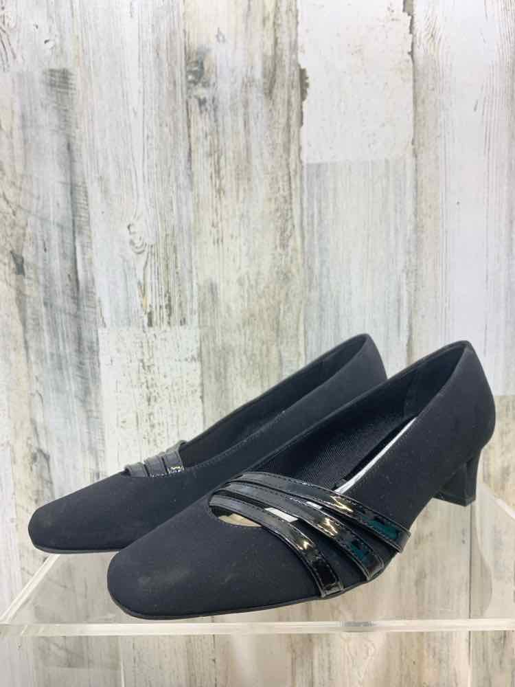 NWT LIFE STRIDE SHOES Shoe Size 6 Black MARY JANE Shoes/BLACK MARY JANE LOW BLOC