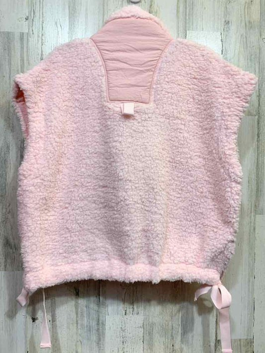 PRE-OWNED ZENANA Size M Tops Pink FAUX FUR SHERPA Vest