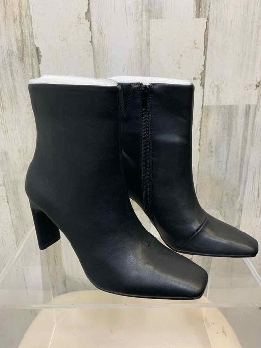NWT ALFANI SHOES Shoe Size 5 Black SQUARE FRONT Boots