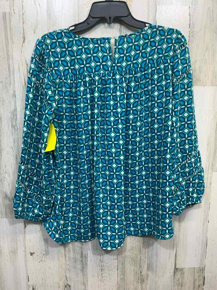 PRE-OWNED LOFT/LADDER STITCH/PEEK-A-BOO CUTOUT DETAIL 3/4 SLEEVE