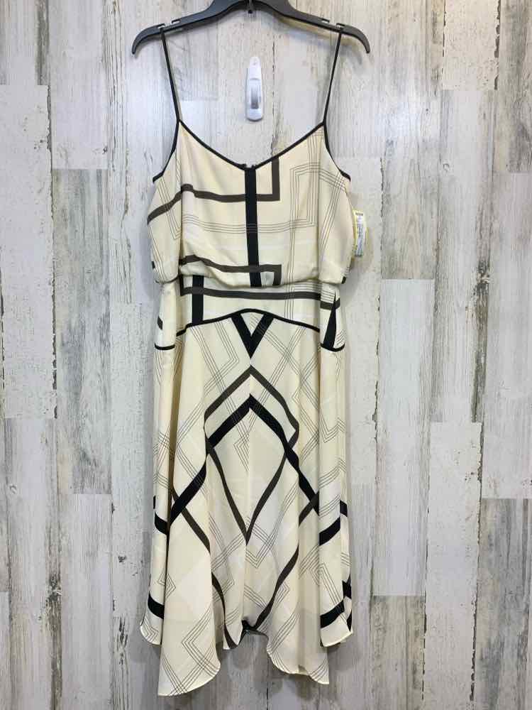 PRE-OWNED BANANA REPUBLIC Dresses and Skirts Size 14 BLK/TAN Geometric Dress