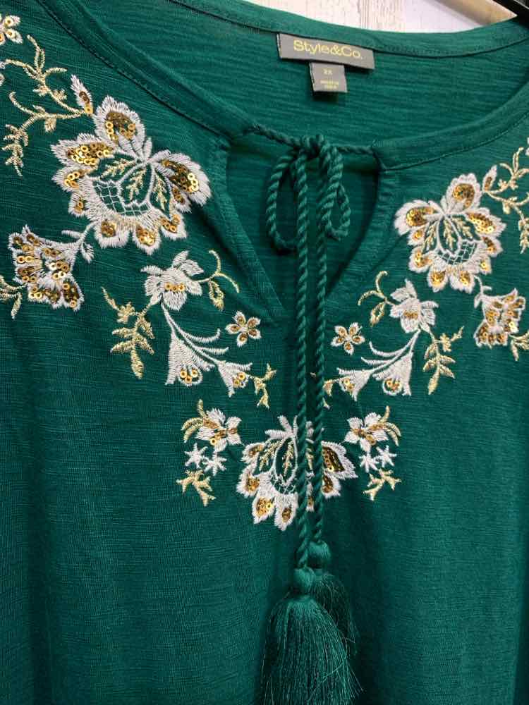 NWT STYLE & CO Tops Size 2X Green Floral LONG SLEEVE Blouse
