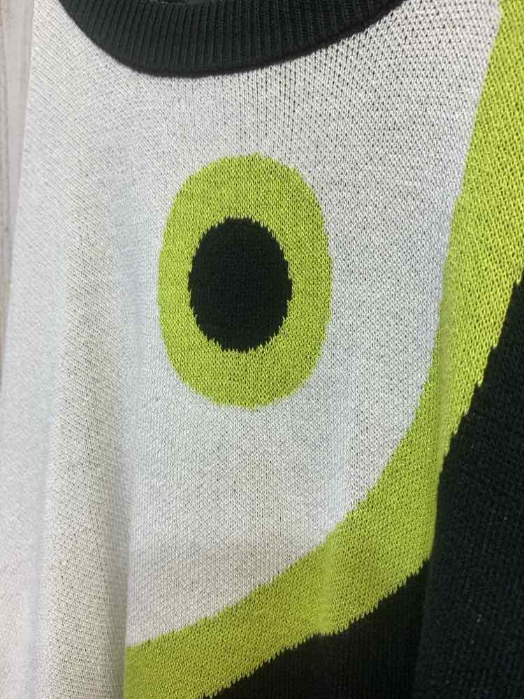 PRE-OWNED WITTY FOX Tops Size M BLACK/WHITE/LIME GREEN YING-YANG Tank Top/HIGH N