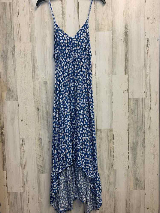 PRE-OWNED PACIFIC VIBES Dresses and Skirts Size XL BLUE/WHITE FLOWERS Dress/ASYM