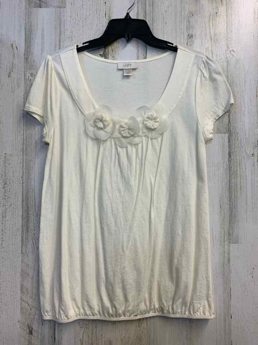 LOFT Tops Size M OFF WHITE SHORT SLEEVES TOP