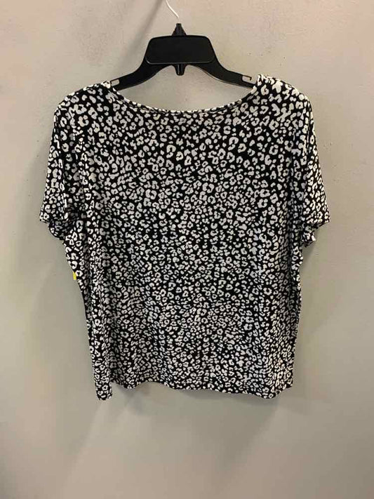 JONES NEW YORK PLUS SIZES Size 1X BLK/WHT LEOPARD TOP