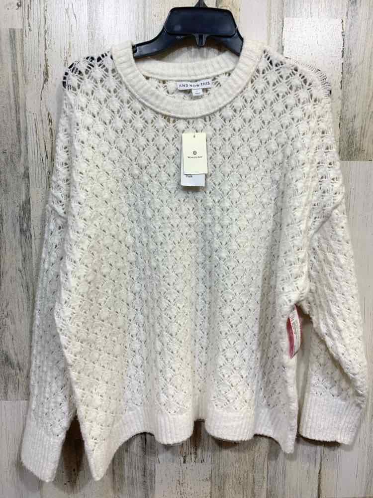 NWT AND NOW THIS Size 1X PLUS SIZES White LONG SLEEVES OPEN CROCHET KNIT SWEATER