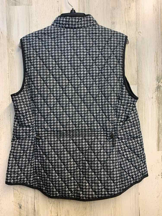 PRE-OWNED CROFT & BARROW Tops Size L BLACK/WHITE Houndstooth VEST Vest/BLACK/WHI