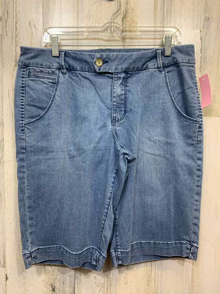 PRE-OWNED Size 14 CHRISTOPHER BLUE BOTTOMS MEDIUM BLUE Denim DENIM DENIM Shorts/