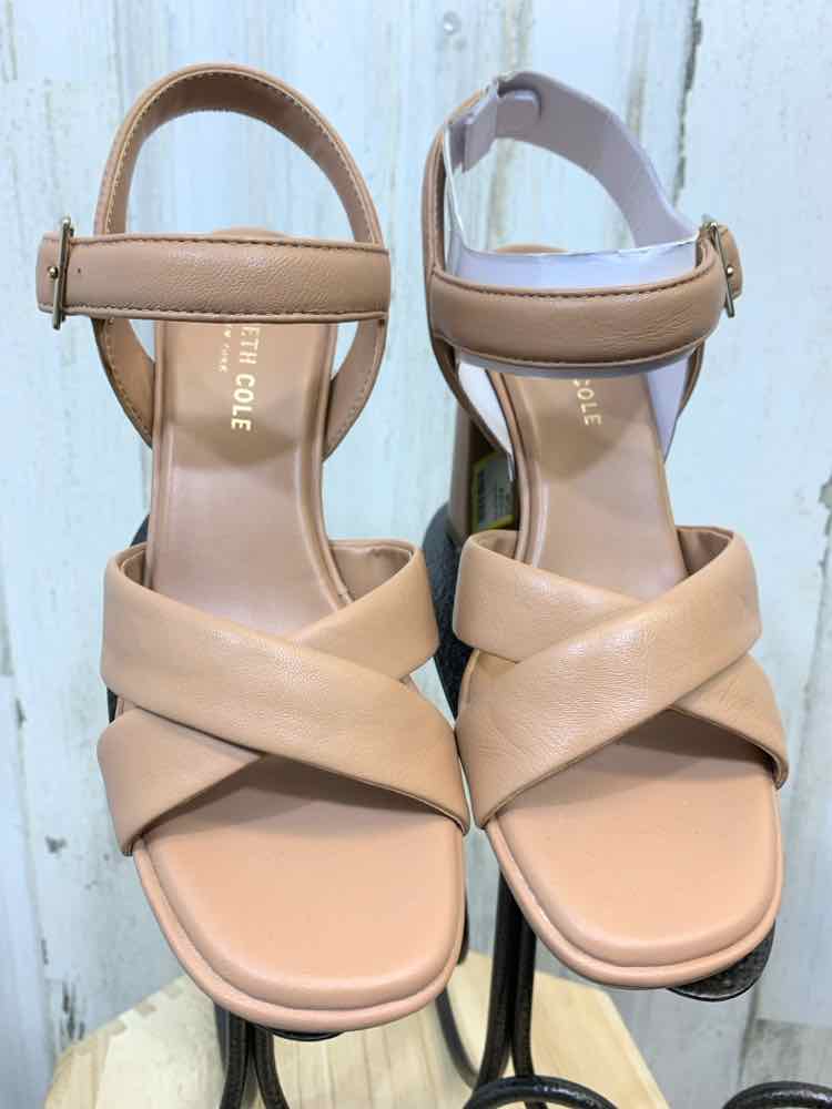 NWOT KENNETH COLE SHOES Shoe Size 6.5 NUDE 6.5 Shoes