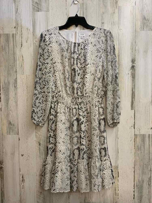 NWT J CREW Dresses and Skirts Size M WHT/GRAY SNAKESKIN LONG SLEEVES Dress