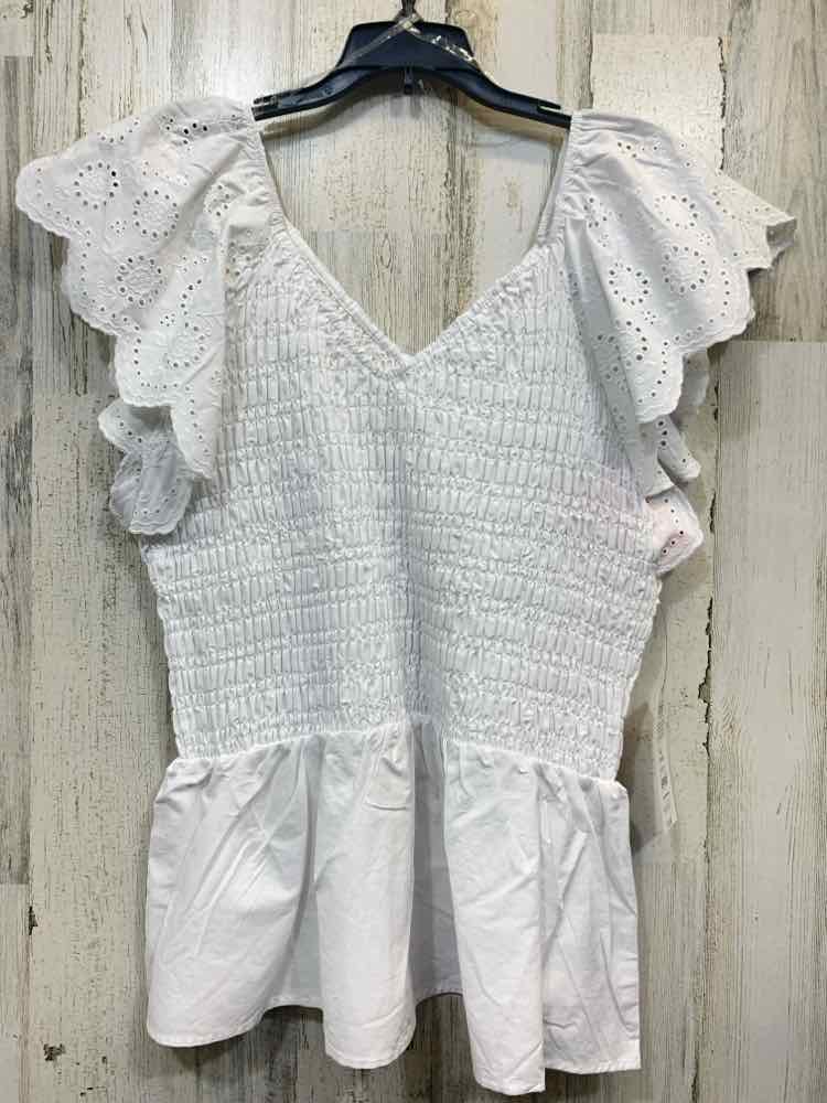 NWT TIME & TRU Tops Size XL White RUFFLE SLEEVE TOP/SLEEVELESS W/RUFFLE DETAIL