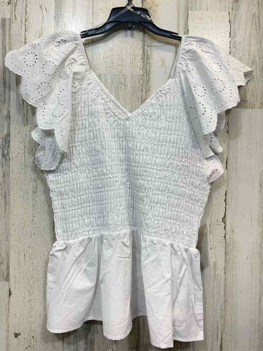 NWT TIME & TRU Tops Size XL White RUFFLE SLEEVE TOP/SLEEVELESS W/RUFFLE DETAIL