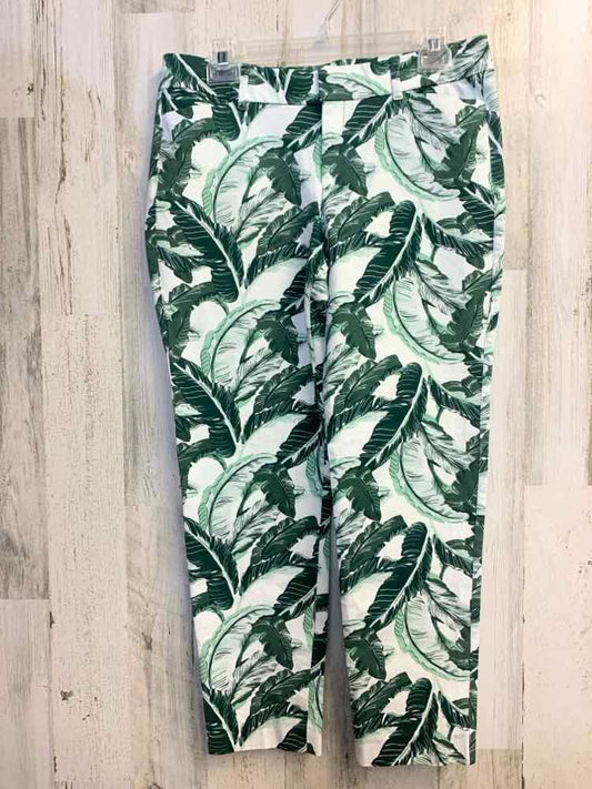 Size 10 OLD NAVY BOTTOMS GRN/WHT LEAVES CAPRI CAPRI