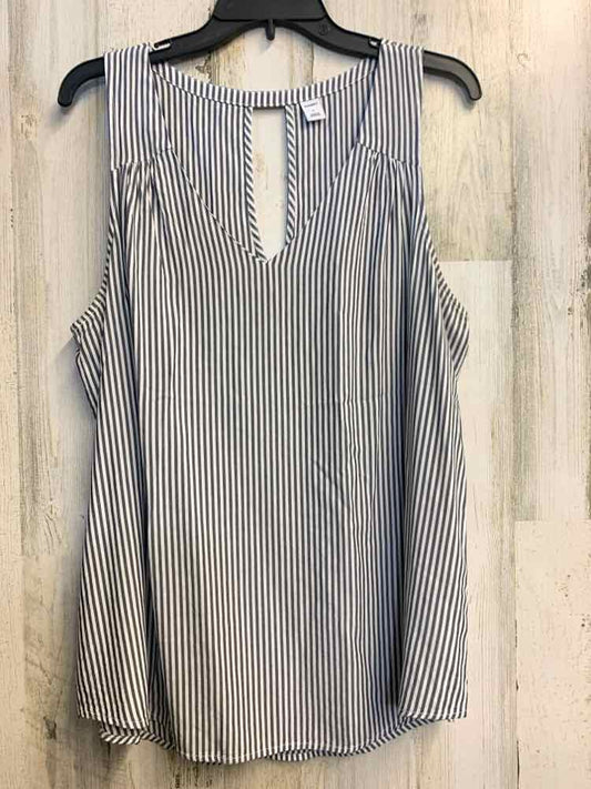 PRE-OWNED OLD NAVY Tops Size M GRAY/WHT Stripe SLEEVELESS TOP