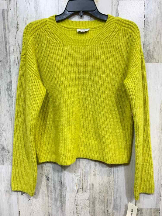 NWT ON 34TH Size XS LIME GREEN RIB KNIT LONG SLEEVES/CREW NECK SWEATER