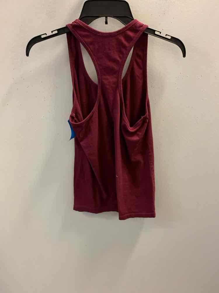 2POOD Activewear Size S MAROON TOP