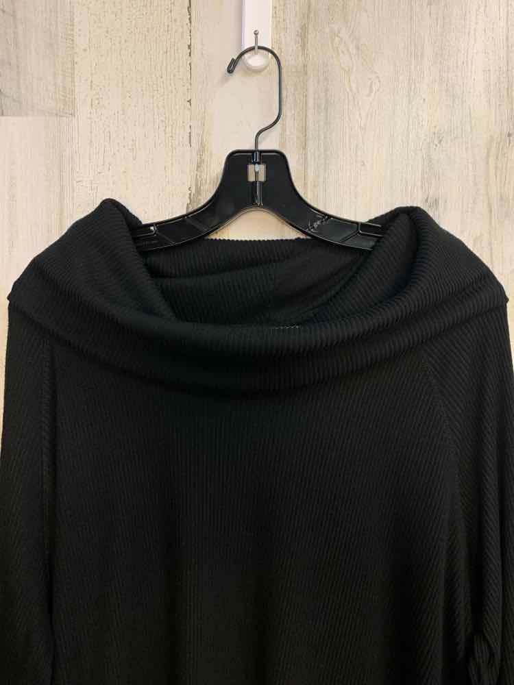 PRE-OWNED TERRA & SKY PLUS SIZES Size 2X BLK LONG SLEEVES TOP/COWL NECK SWEATER