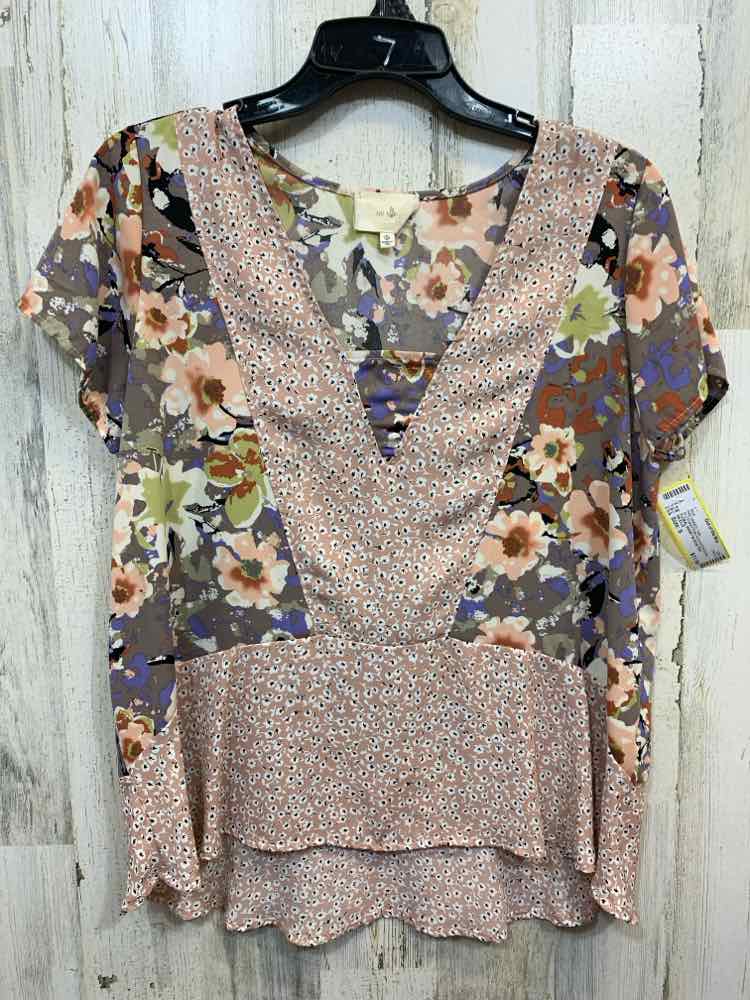 PRE-OWNED EN ELLE Tops Size S BLUSH/WHITE/BLACK/LVDER/OLIVE Floral Shirt/FLORAL