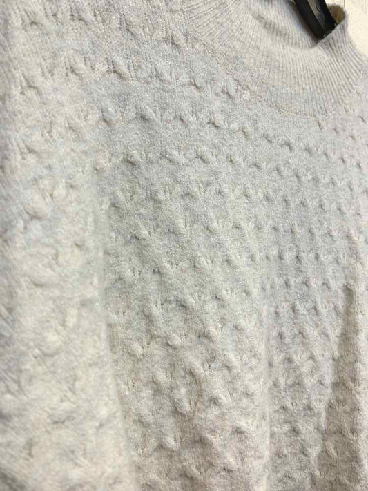 NWT ON 34TH Size M Tops Cream HONEYCOMB LONG SLEEVE/MOCK NECK SWEATER