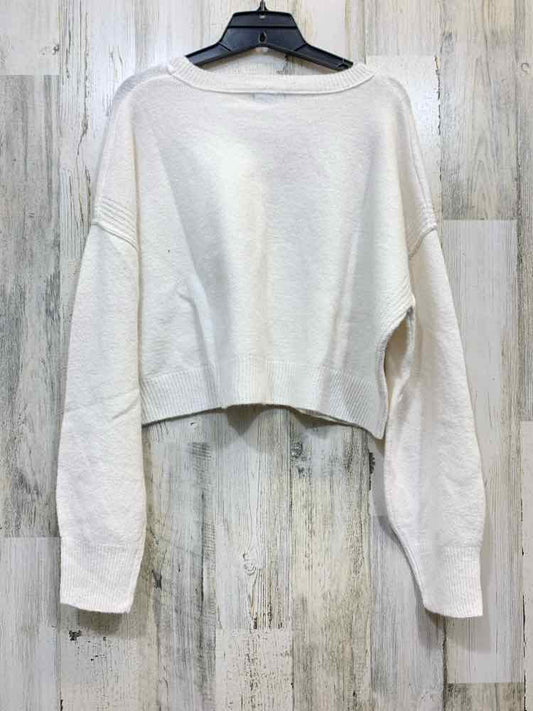 NWT WILD FABLE Tops Size M Cream LONG SLEEVES Sweater