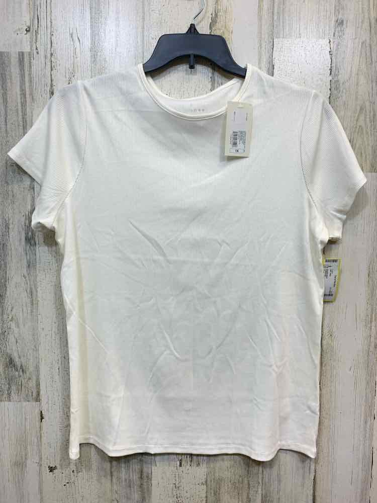 NWT A NEW DAY Size 1X White T-shirt