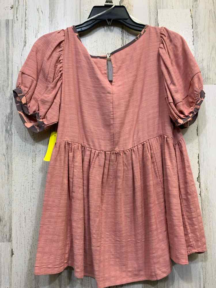 NWT UMGEE Tops Size S PINK PUFF SLEEVES Blouse/SCOOP NECK CONTRAST DETAIL