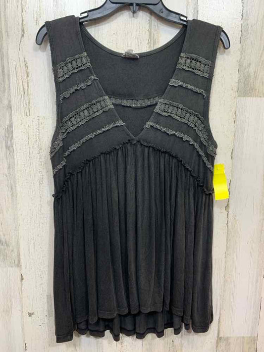 PRE-OWNED POL Size S VINTAGE BLACK SLEEVELESS/LACE TRIM V NECK/BABY DOLL TANK