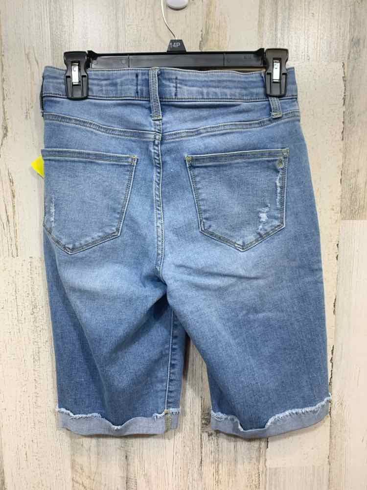 PRE-OWNED Size 26 LULAROE BOTTOMS LIGHT WASH STRETCH DENIM DISTRESSED Shorts
