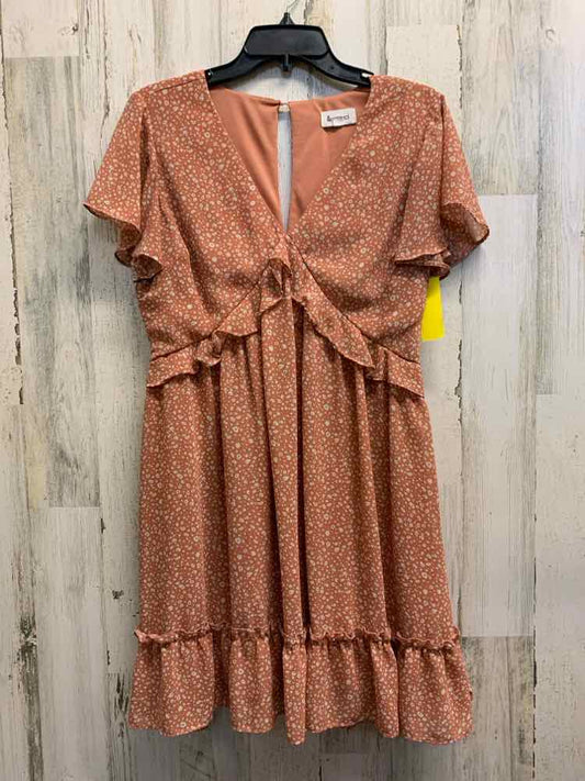 PRE-OWNED &MERCI Dresses and Skirts Size L TAN/CREAM SPECKLED SUNDRESS Dress/SPE