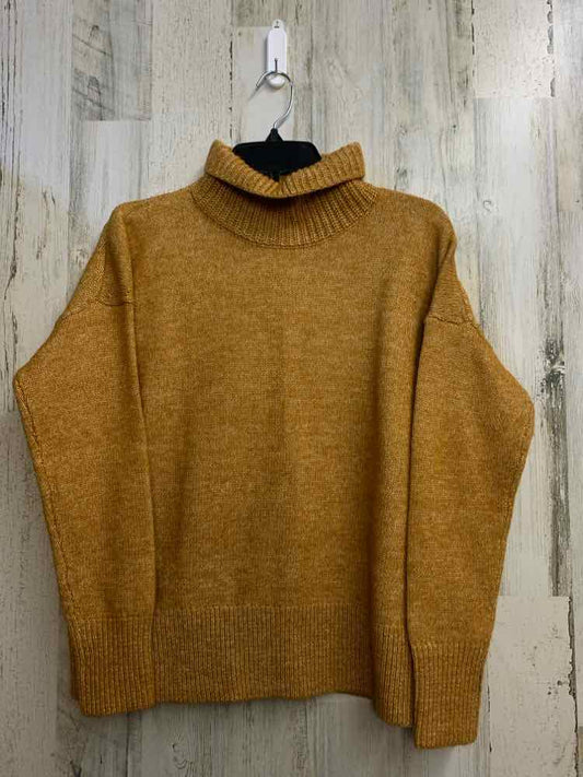 PRE-OWNED LOFT Tops Size M Mustard LONG SLEEVES TOP/TURTLE NECK