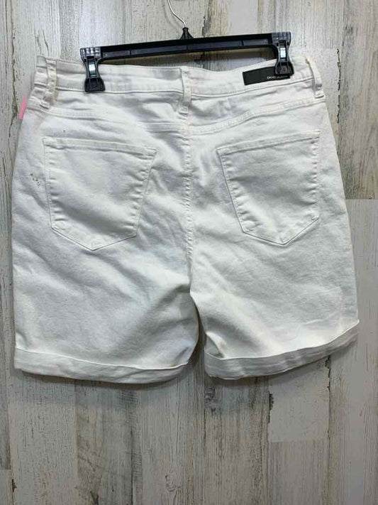 PRE-OWNED Size 10 DKNY BOTTOMS White Solid SHORTS Shorts/WHITE SHORTS