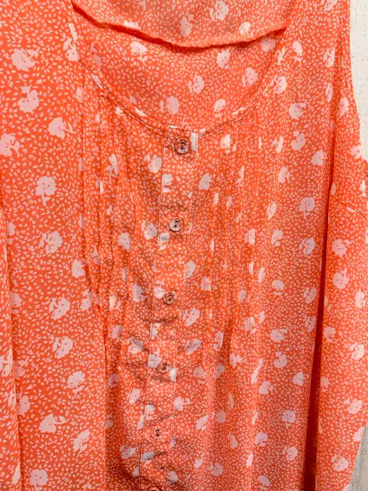 PRE-OWNED TORRID PLUS SIZES Size 1 WHT/ORNG DOTS SLEEVELESS Blouse