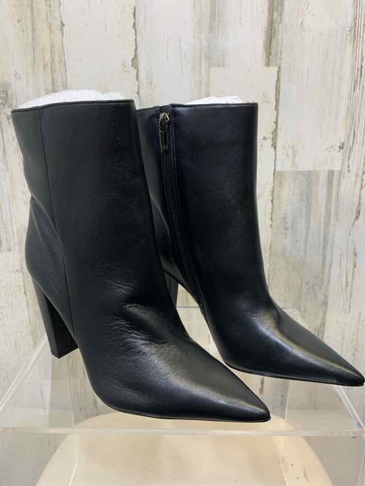 NWT VINCE CAMUTO SHOES Shoe Size 7.5 Black ANKLE Boots