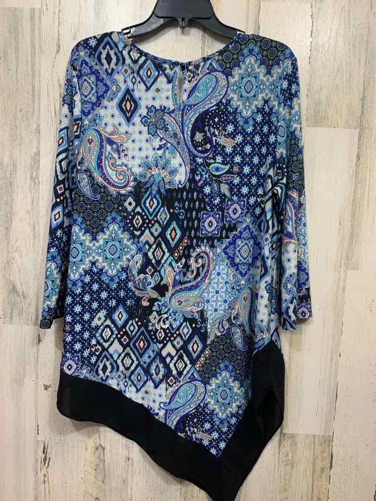 PRE-OWNED CATO Tops Size L BLU/BLK/PCH 3/4 SLEEVE TOP/A-LINE BOTTOM TOP W/SCOOP