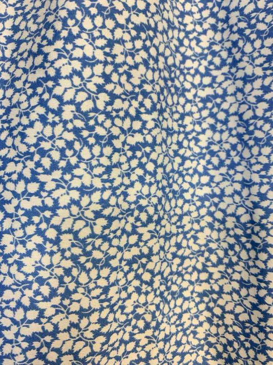 PRE-OWNED Size 10 KIM ROGERS BOTTOMS BLU/WHITE Floral CAPRI Pants