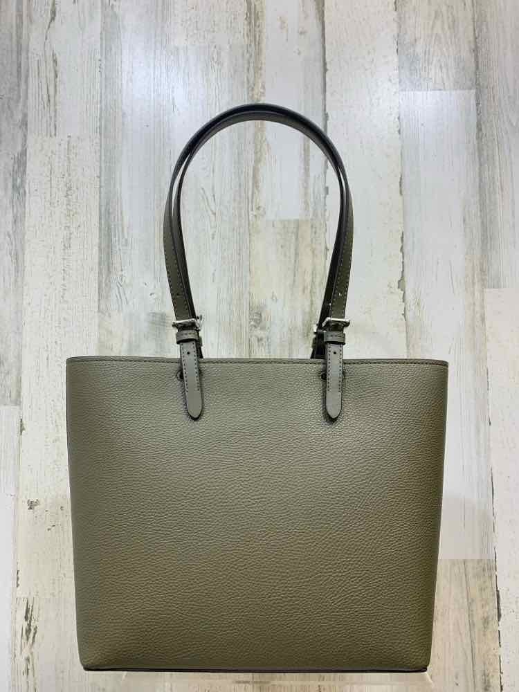 MICHAEL KORS OLIVE Size Medium Purse