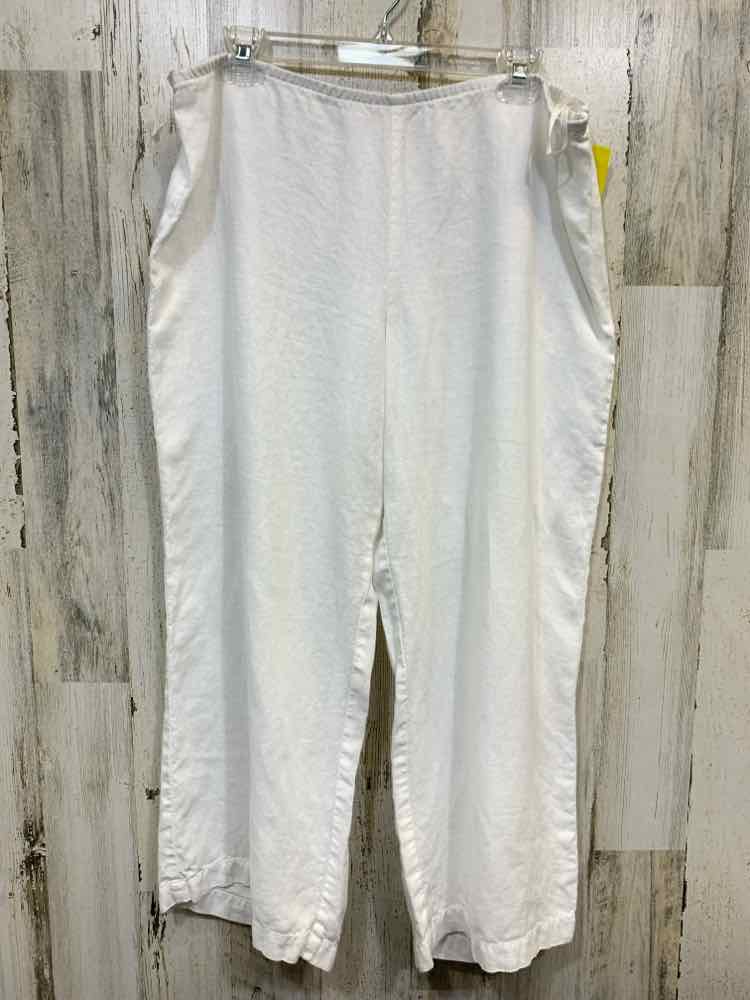 PRE-OWNED Size L EILEEN FISHER BOTTOMS White Linen WIDE LEG CAPRI