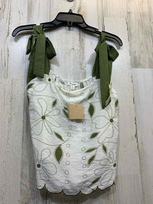 NWT BLUE PEPPER Tops Size M WHITE/OLIVE Floral CROP Blouse/TIE DETAIL ON SHOULDE