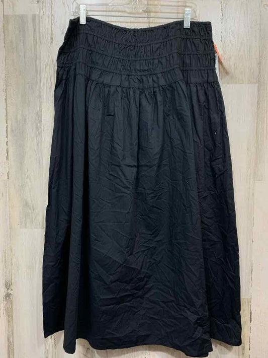 NWT ON 34TH XL BOTTOMS Black Solid Maxi