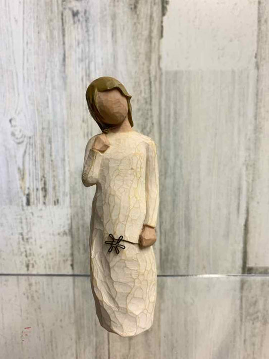 WILLOW TREE HOME DECOR