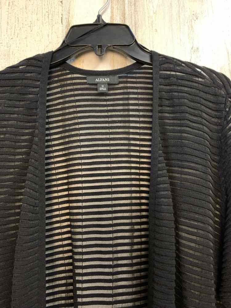 PRE-OWNED ALFANI PLUS SIZES Size 1X BLK 3/4 SLEEVE Cardigan/HORIZONTAL STRIPES