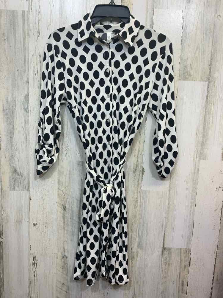 PRE-OWNED NY COLLECTION Dresses and Skirts Size S BLACK/WHITE Polka Dot Dress/WH