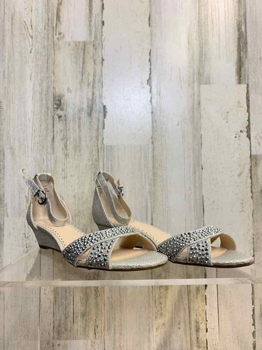 NWT CHARTER CLUB SHOES Shoe Size 7 Silver WEDGE Shoes