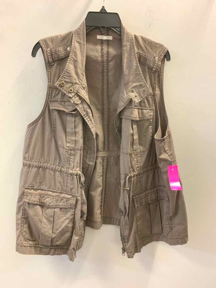 MAURICES PLUS SIZES Size 2 Taupe VEST Vest