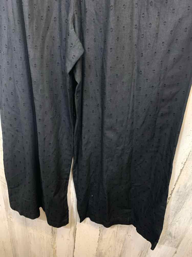 NWT Size 1X AND NOW THIS Dresses and Skirts Black SLEEVELESS Romper