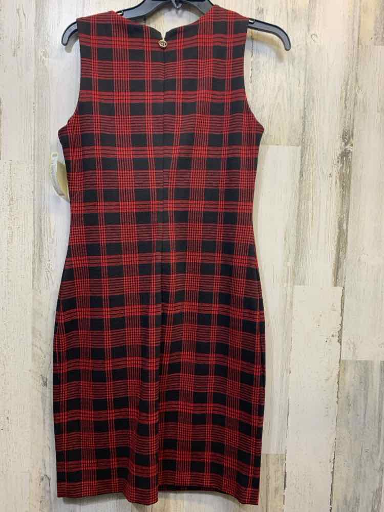 PRE-OWNED TOMMY HILFIGER Dresses and Skirts Size 4 RED/BLACK Plaid SHEATH Dress/