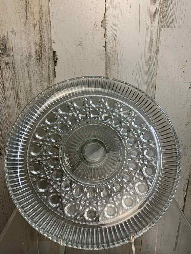 Cookware/CAKE STAND W/LID