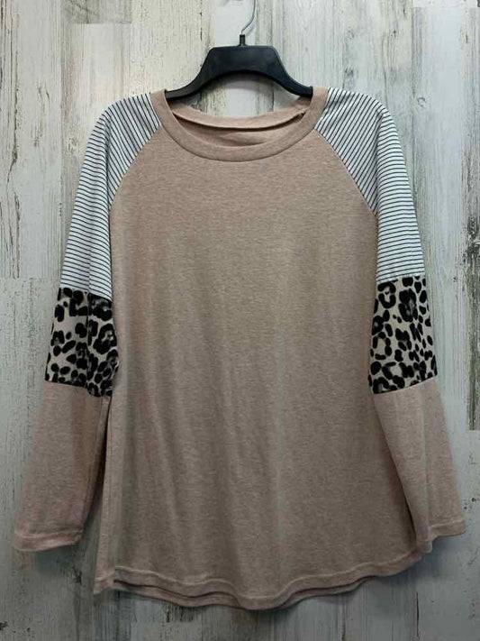 Tops Size L BEG/BLK/WHT LEOPARD/STRIPE LONG SLEEVES TOP